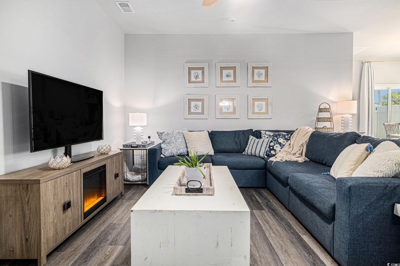 307 N Sandridgebury Dr. Photo 8