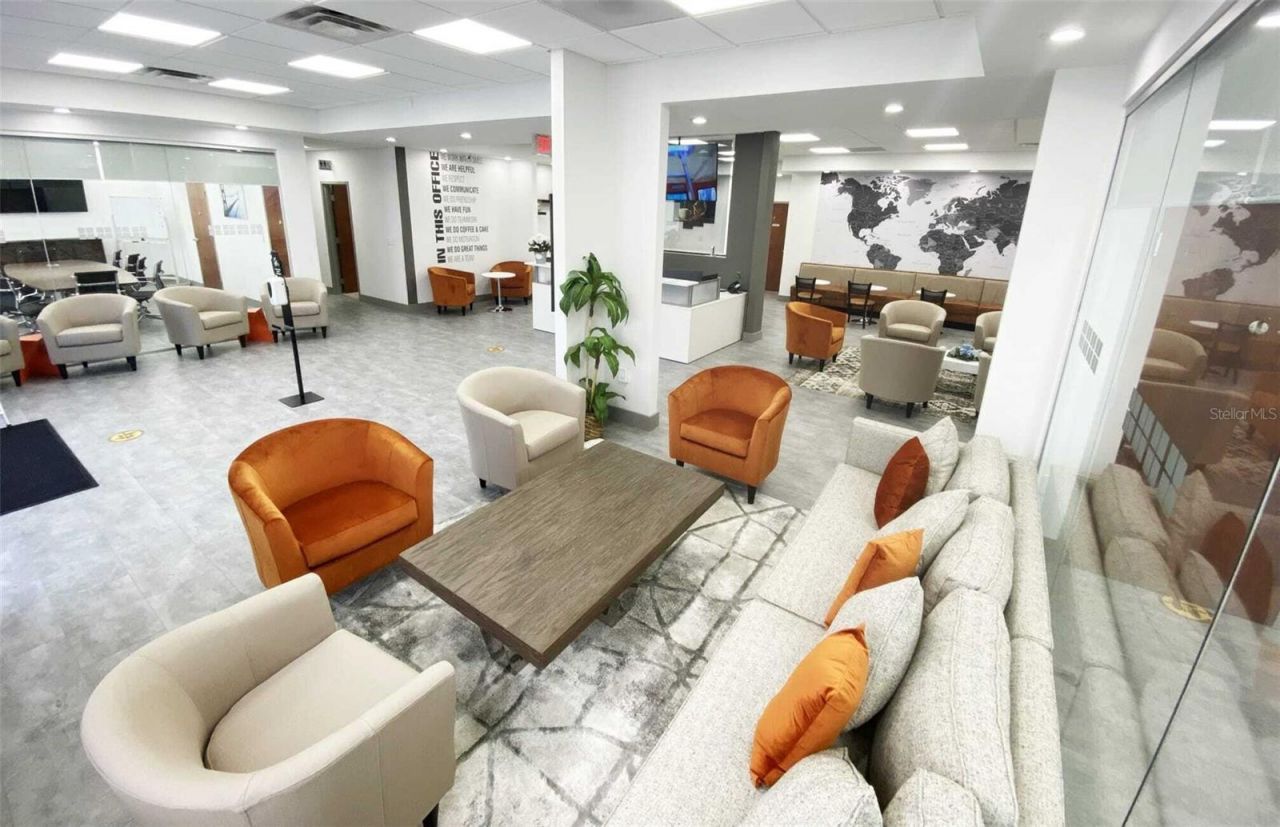 1802 N Alafaya Trail, Orlando, FL 32826 Photo