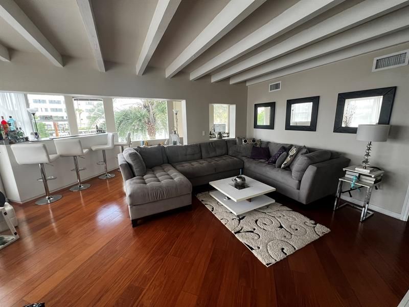 904 NE 20th, Fort Lauderdale, FL 33304 Photo