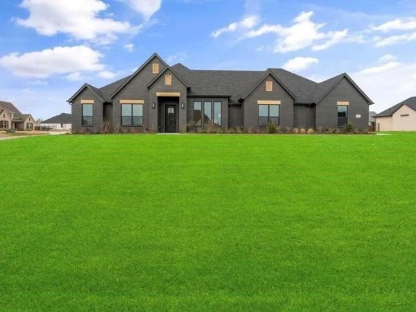 1064 Tobey Court, Aledo, TX 76008