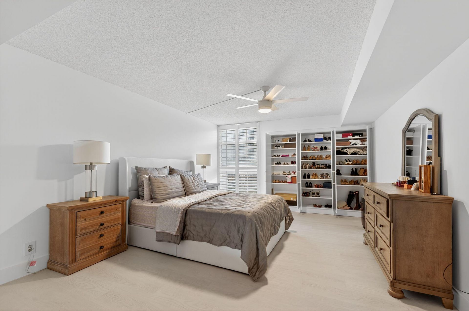 1370 S Ocean Boulevard, Unit 405, Pompano Beach, FL 33062 Photo