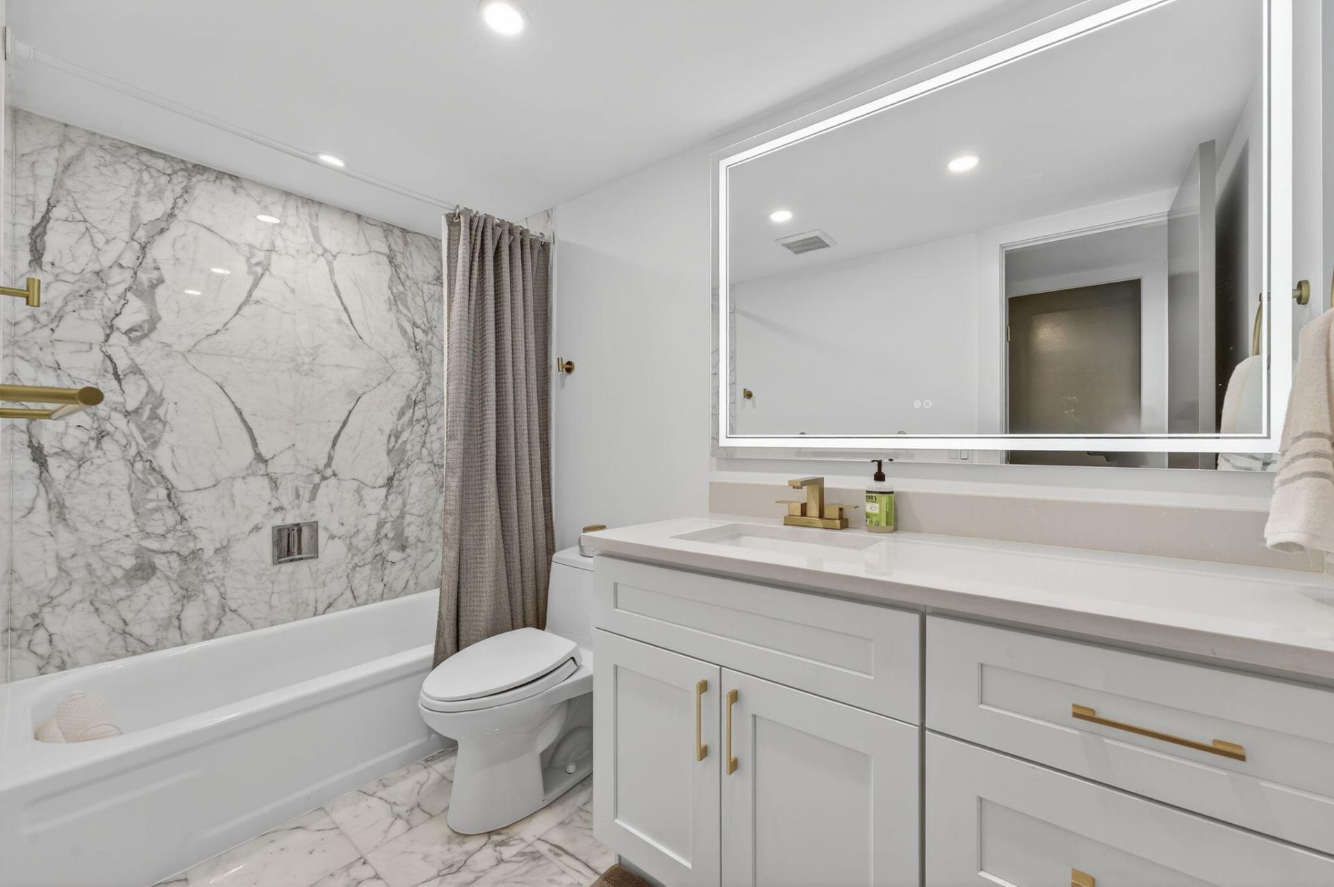 1370 S Ocean Boulevard, Unit 405, Pompano Beach, FL 33062 Photo