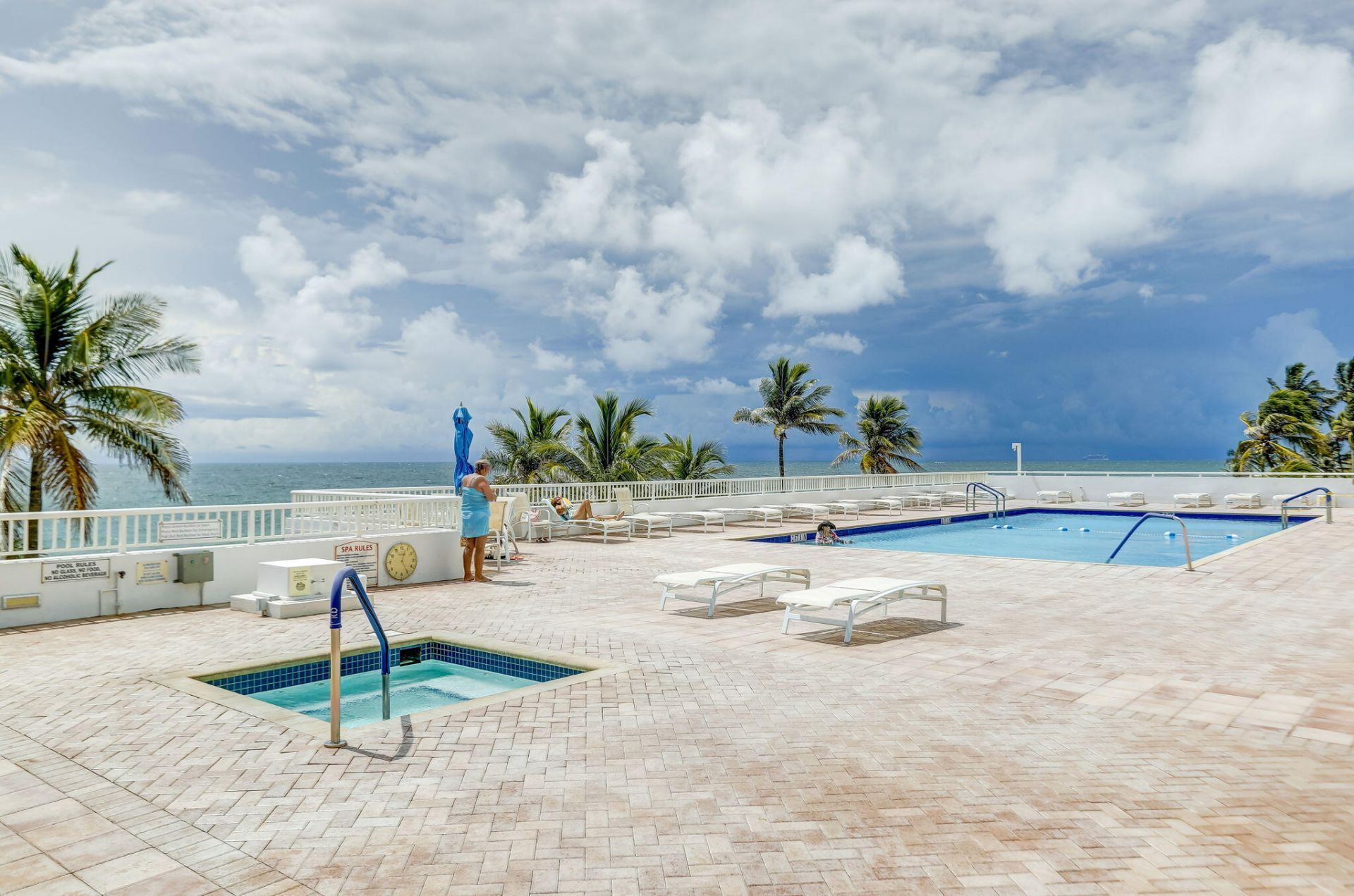 1370 S Ocean Boulevard, Unit 405, Pompano Beach, FL 33062 Photo