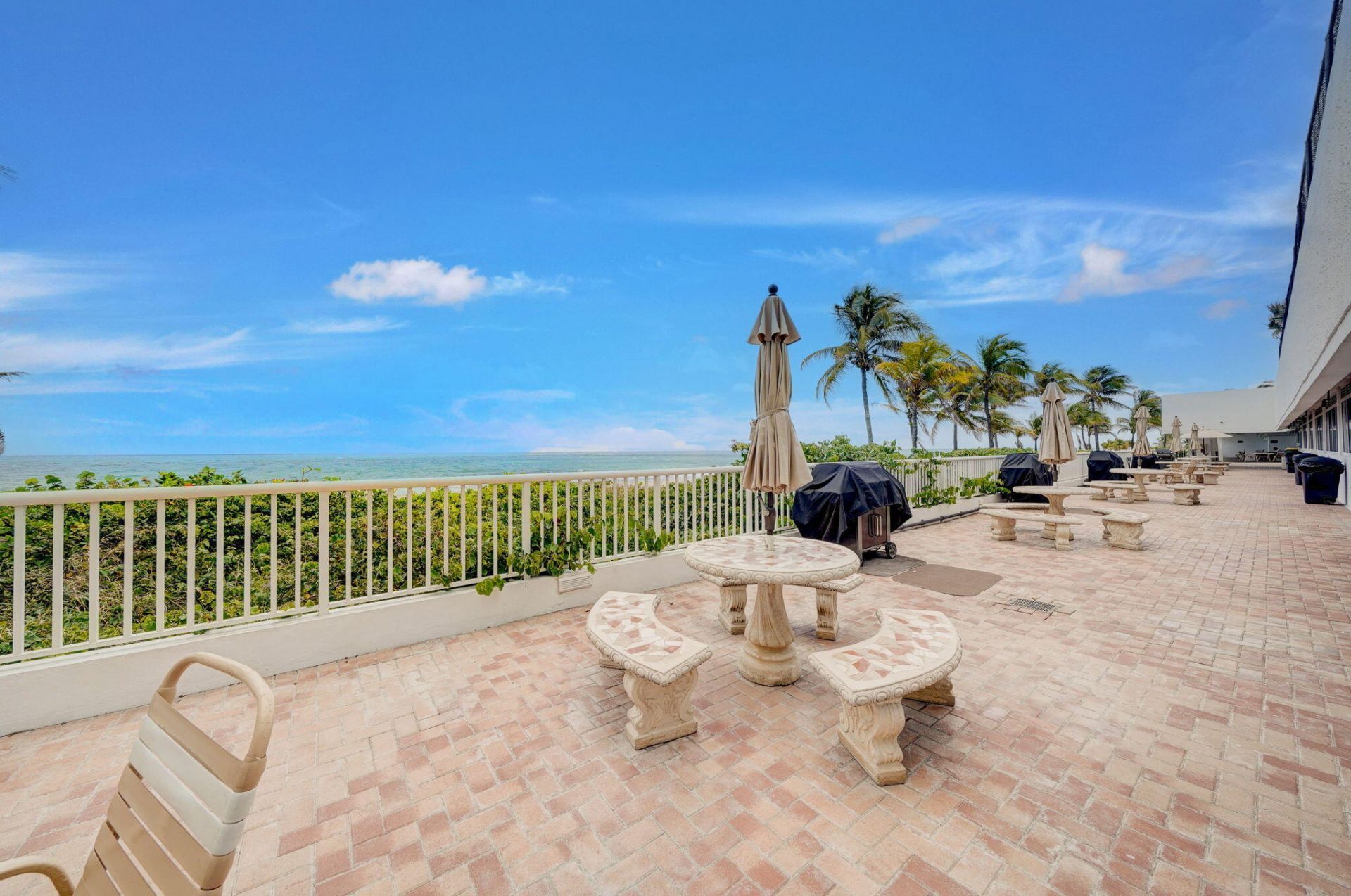 1370 S Ocean Boulevard, Unit 405, Pompano Beach, FL 33062 Photo