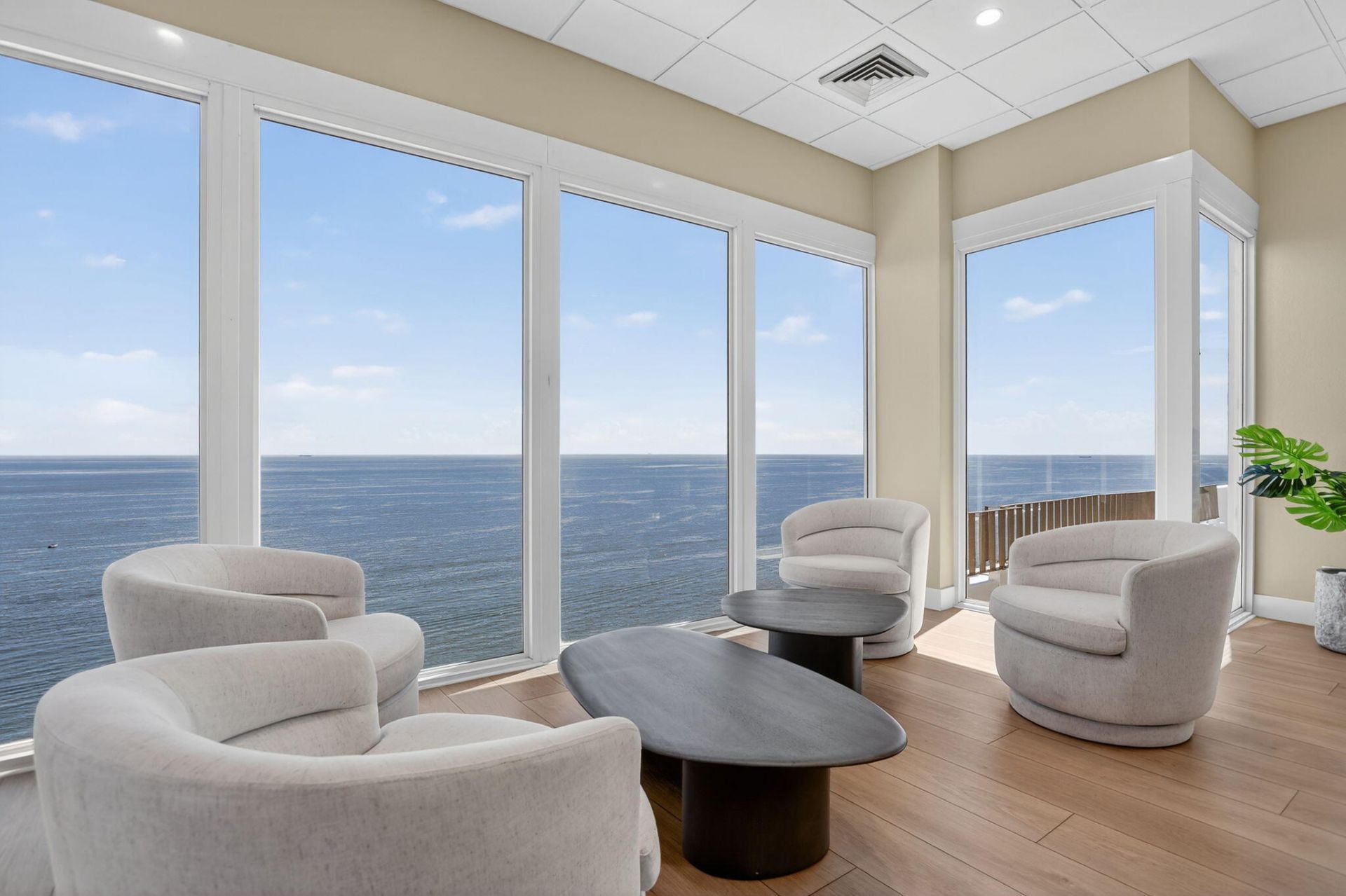 1370 S Ocean Boulevard, Unit 405, Pompano Beach, FL 33062 Photo