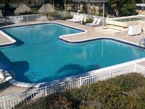 406 NW 68th Avenue, Unit 310, Plantation, FL 33317