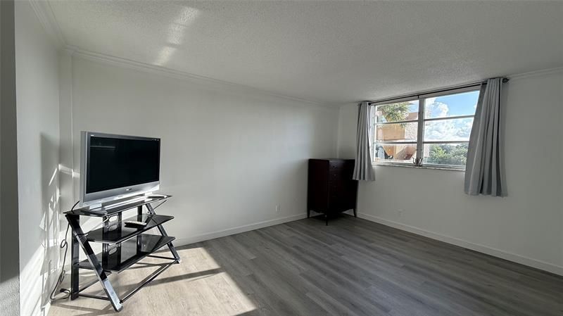 406 NW 68th Avenue, Unit 310, Plantation, FL 33317 Photo