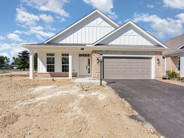 7663 Dulin Farms Drive, Powell, OH 43065