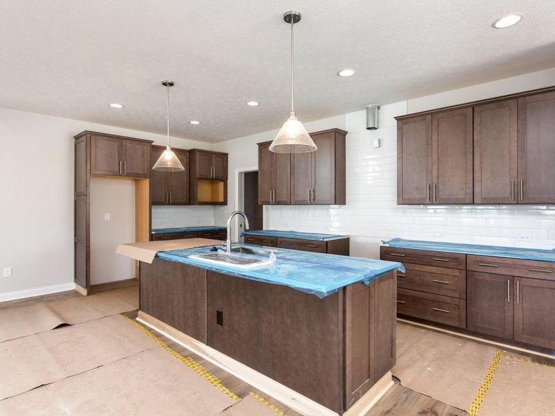 7663 Dulin Farms Drive, Powell, OH 43065 Photo 9