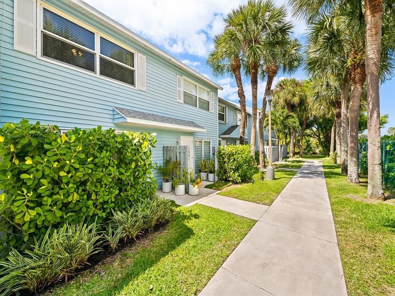 1989 NE 15th Avenue, Unit 1989, Fort Lauderdale, FL 33305 Photo