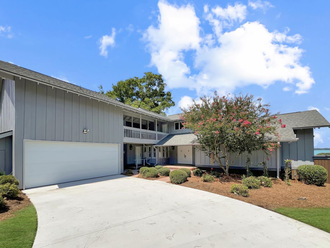 457 Santee Drive Photo 4