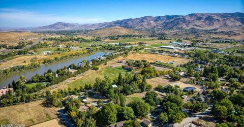 251 Theobald Lane, Reno, NV 89521 Photo