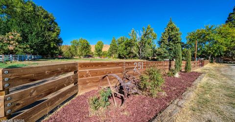 251 Theobald Lane, Reno, NV 89521 Photo