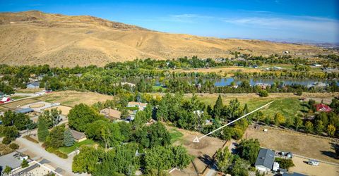 251 Theobald Lane, Reno, NV 89521 Photo