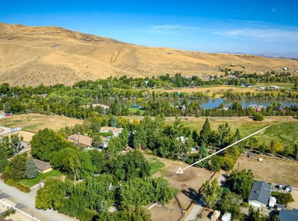 251 Theobald Lane, Reno, NV 89521 Photo