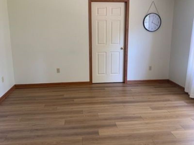 154 Bentley Drive, Elyria, OH 44035 Photo 10