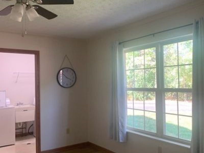 154 Bentley Drive, Elyria, OH 44035 Photo 12