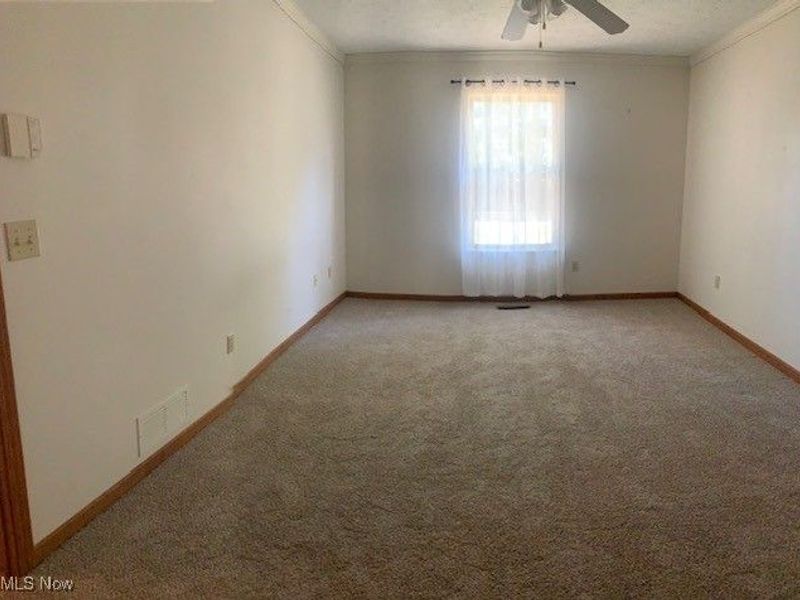 154 Bentley Drive, Elyria, OH 44035 Photo 14