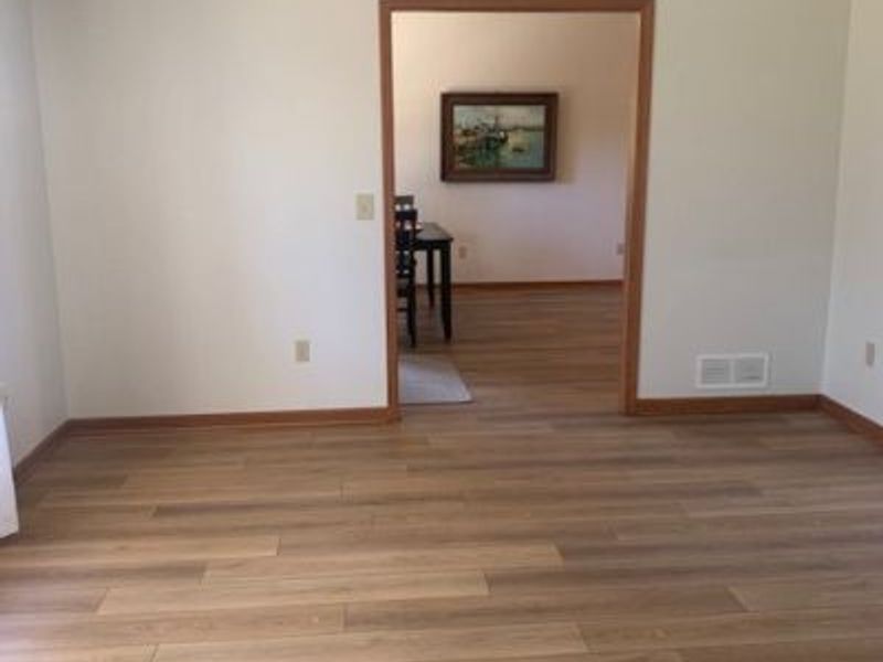 154 Bentley Drive, Elyria, OH 44035 Photo 22