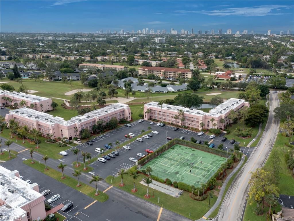 180 Turtle Lake Ct, Unit 209, Naples, FL 34105 Photo
