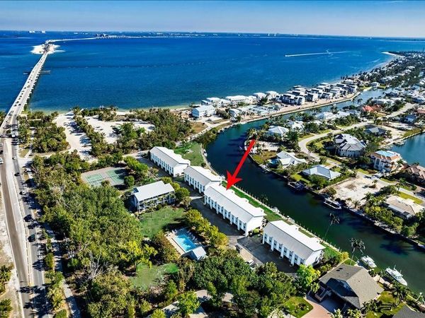 1250 Tennisplace CT, Unit C31, SANIBEL, FL 33957