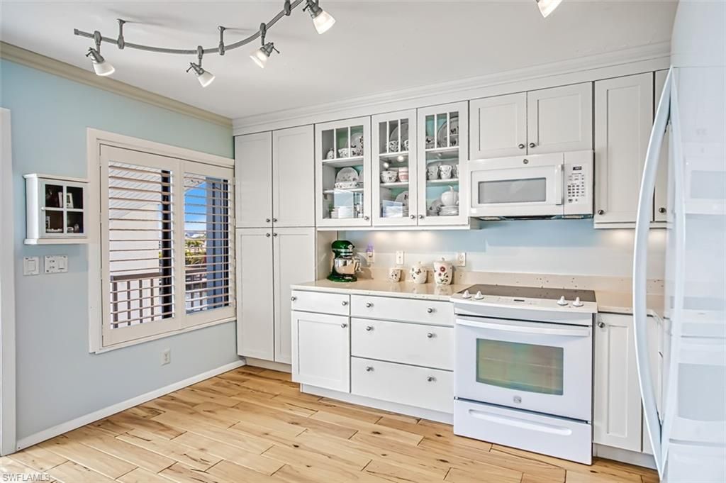 1250 Tennisplace Ct, Unit C31, Sanibel, FL 33957 Photo