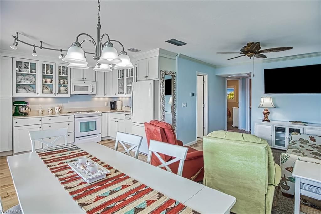 1250 Tennisplace Ct, Unit C31, Sanibel, FL 33957 Photo