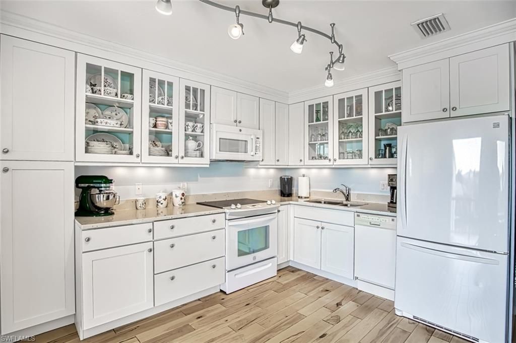 1250 Tennisplace Ct, Unit C31, Sanibel, FL 33957 Photo