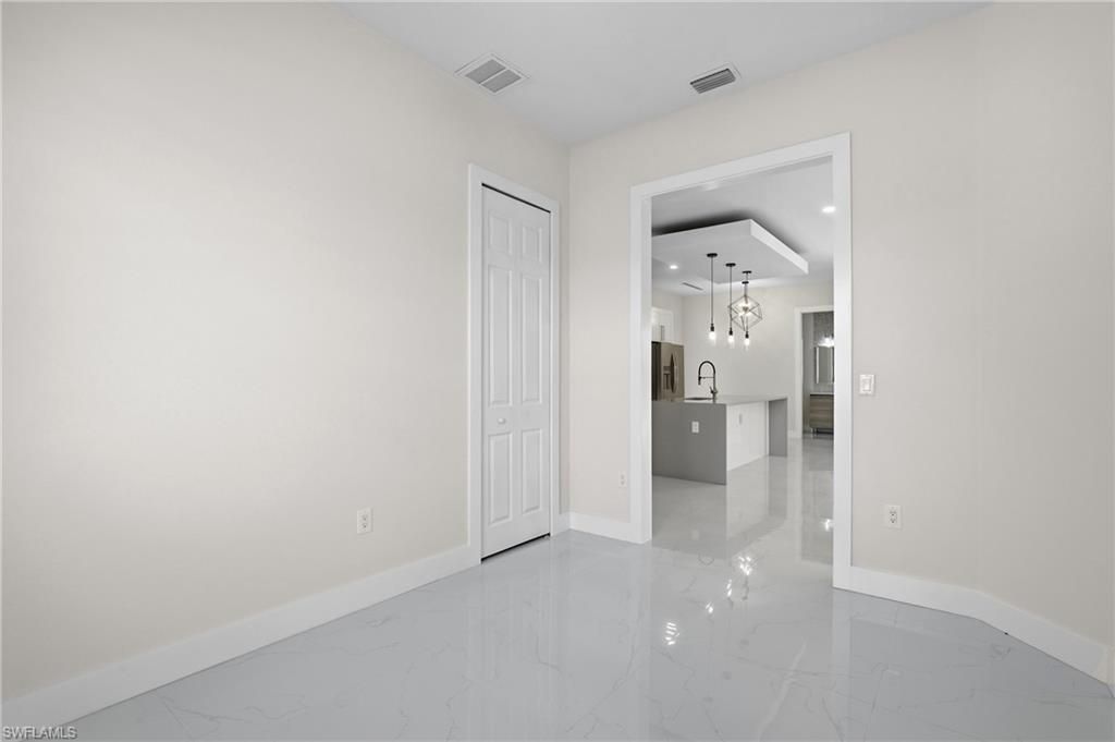 2100 NW 21st St, Cape Coral, FL 33993 Photo