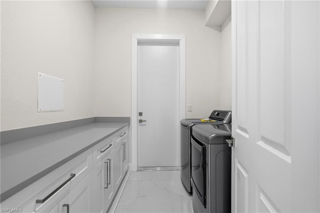 2100 NW 21st St, Cape Coral, FL 33993 Photo