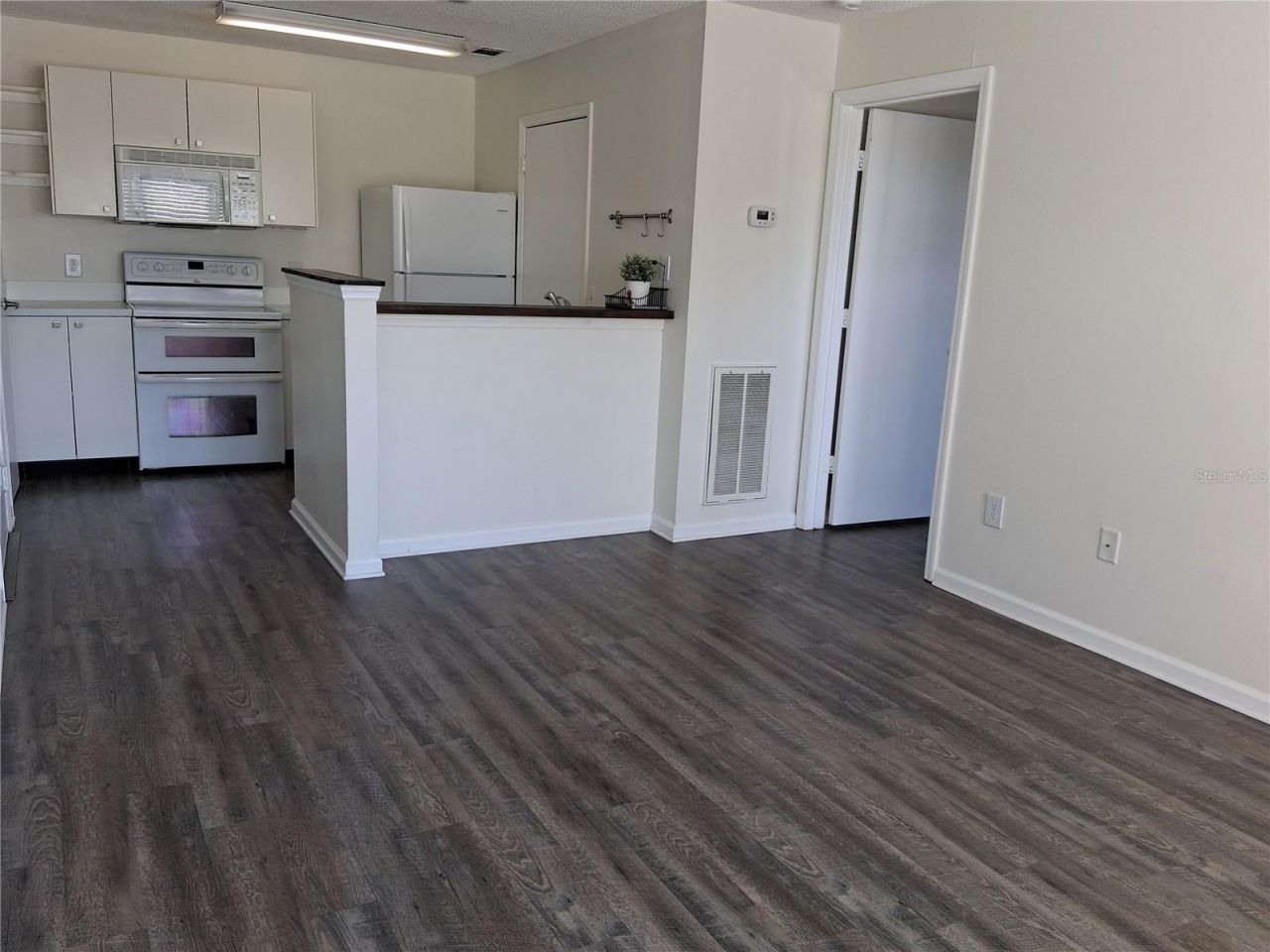 11901 4th Street N, Unit 11206, Saint Petersburg, FL 33716 Photo