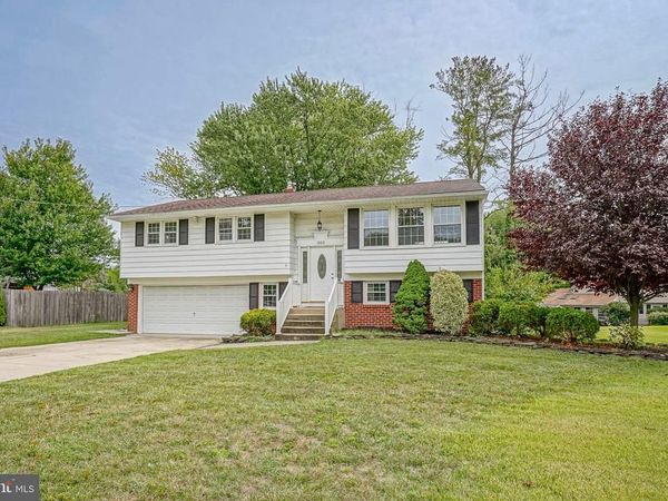 502 POMONA ROAD, CINNAMINSON, NJ 08077
