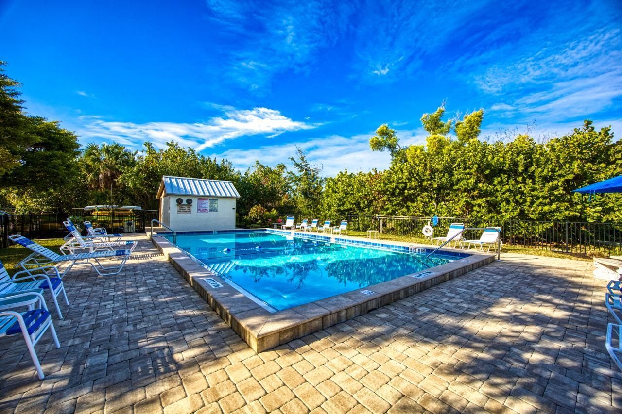 1250 Tennisplace Ct, Unit C31, Sanibel, FL 33957 Photo