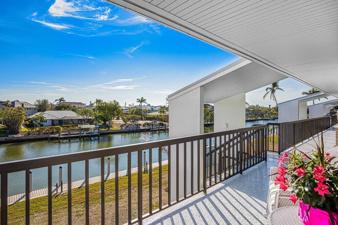 1250 Tennisplace Ct, Unit C31, Sanibel, FL 33957 Photo