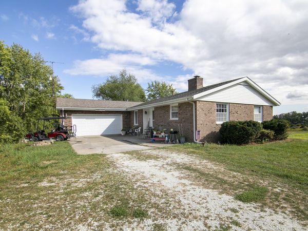 6563 A-B S RTE 45/52 Highway, Chebanse, IL 60922