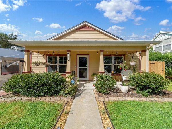 1120 NE 22ND COURT, GAINESVILLE, FL 32641