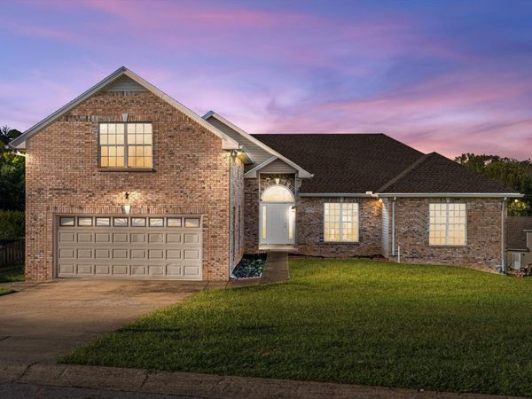 1846 Rapids Ct, Clarksville, TN 37040