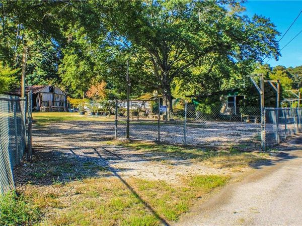 5907 Covington Highway, Decatur, GA 30035