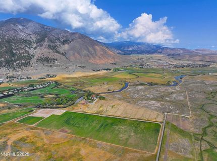 2460 Deerhaven, Minden, NV 89423 Photo