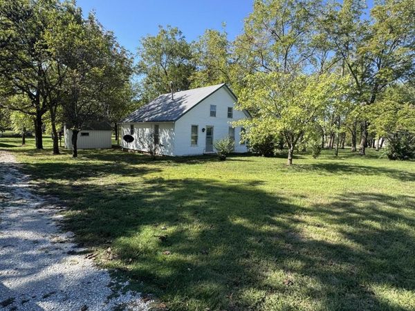 238 S Clompton Street, Dadeville, MO 65635