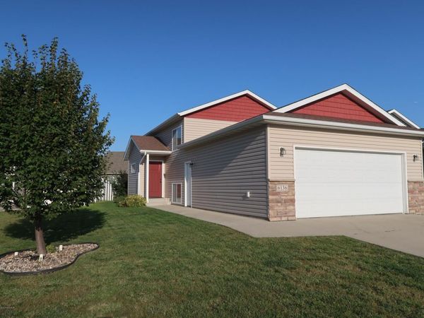 6136 35th Street S, Fargo, ND 58104