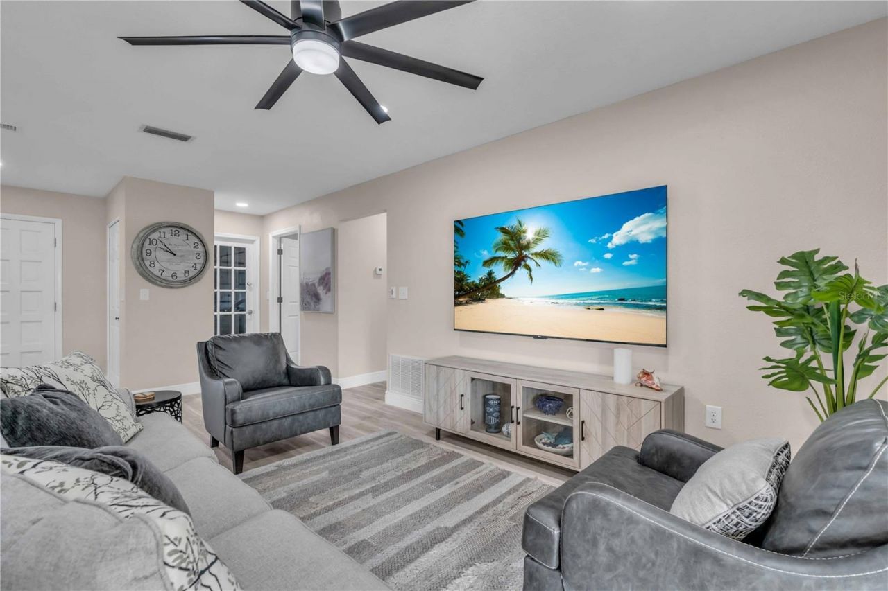 2544 Carlisle Place, Sarasota, FL 34231 Photo