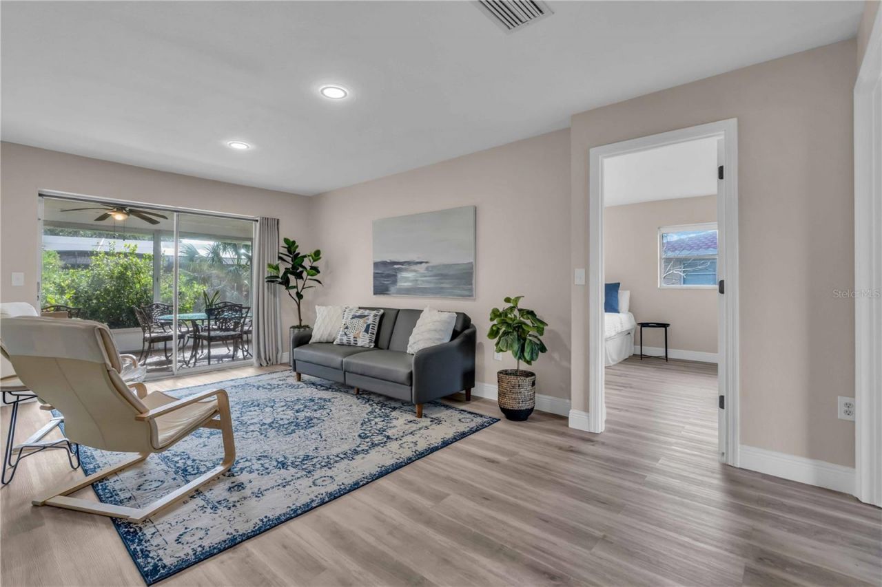 2544 Carlisle Place, Sarasota, FL 34231 Photo