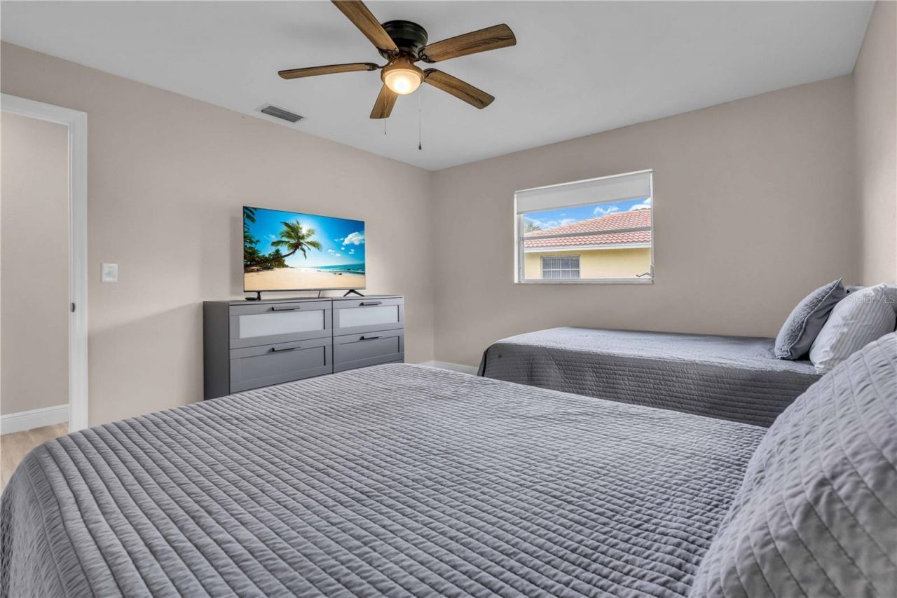2544 Carlisle Place, Sarasota, FL 34231 Photo