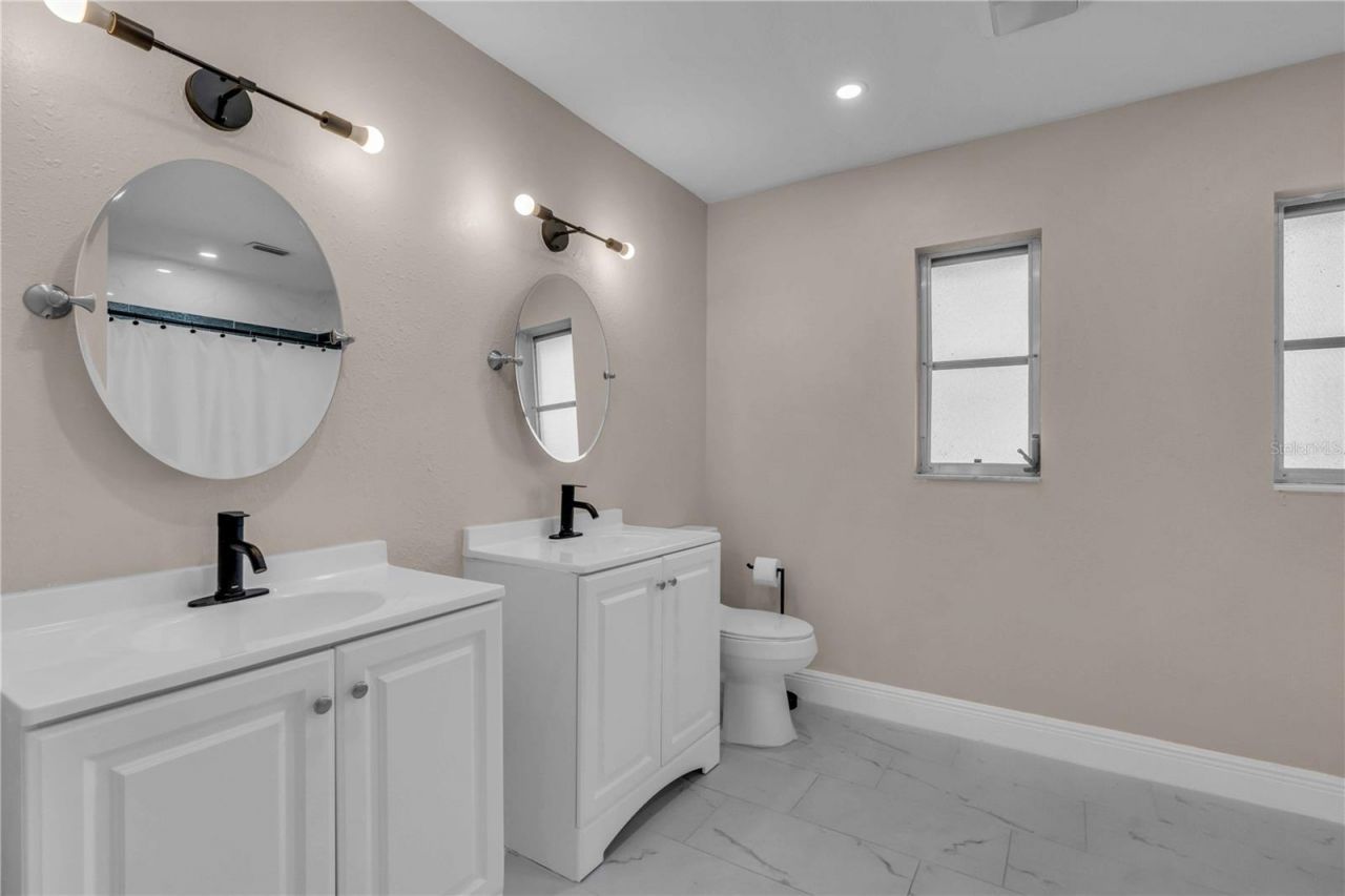 2544 Carlisle Place, Sarasota, FL 34231 Photo