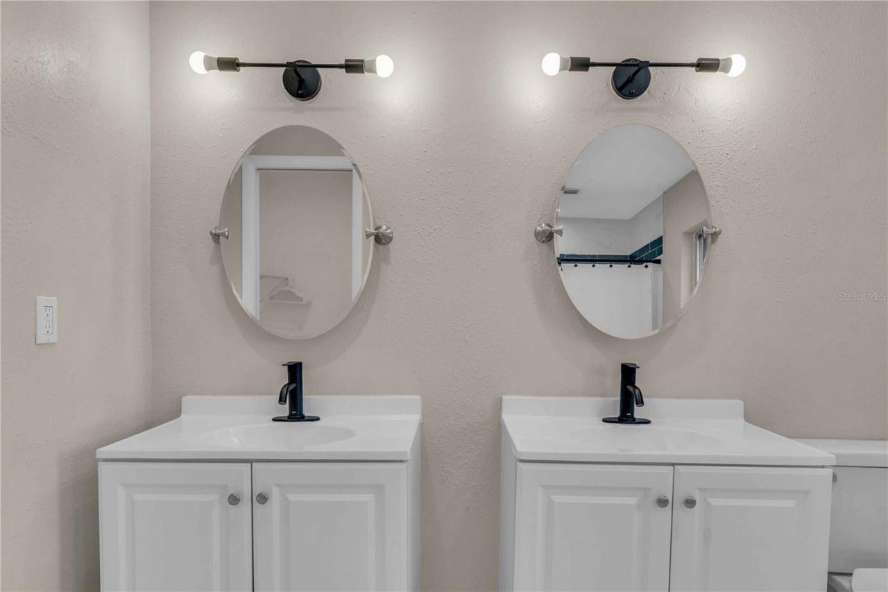 2544 Carlisle Place, Sarasota, FL 34231 Photo