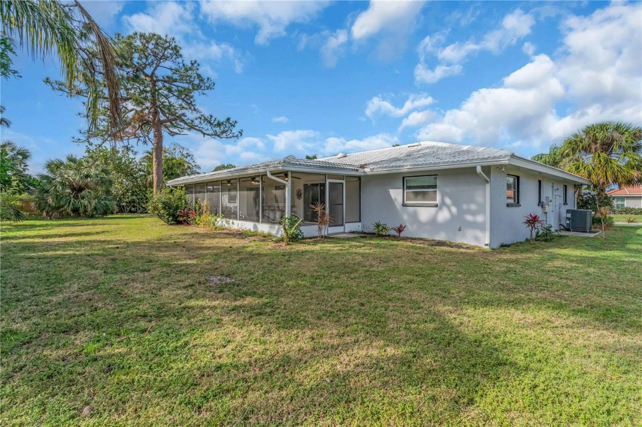 2544 Carlisle Place, Sarasota, FL 34231 Photo