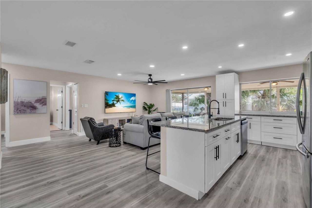 2544 Carlisle Place, Sarasota, FL 34231 Photo