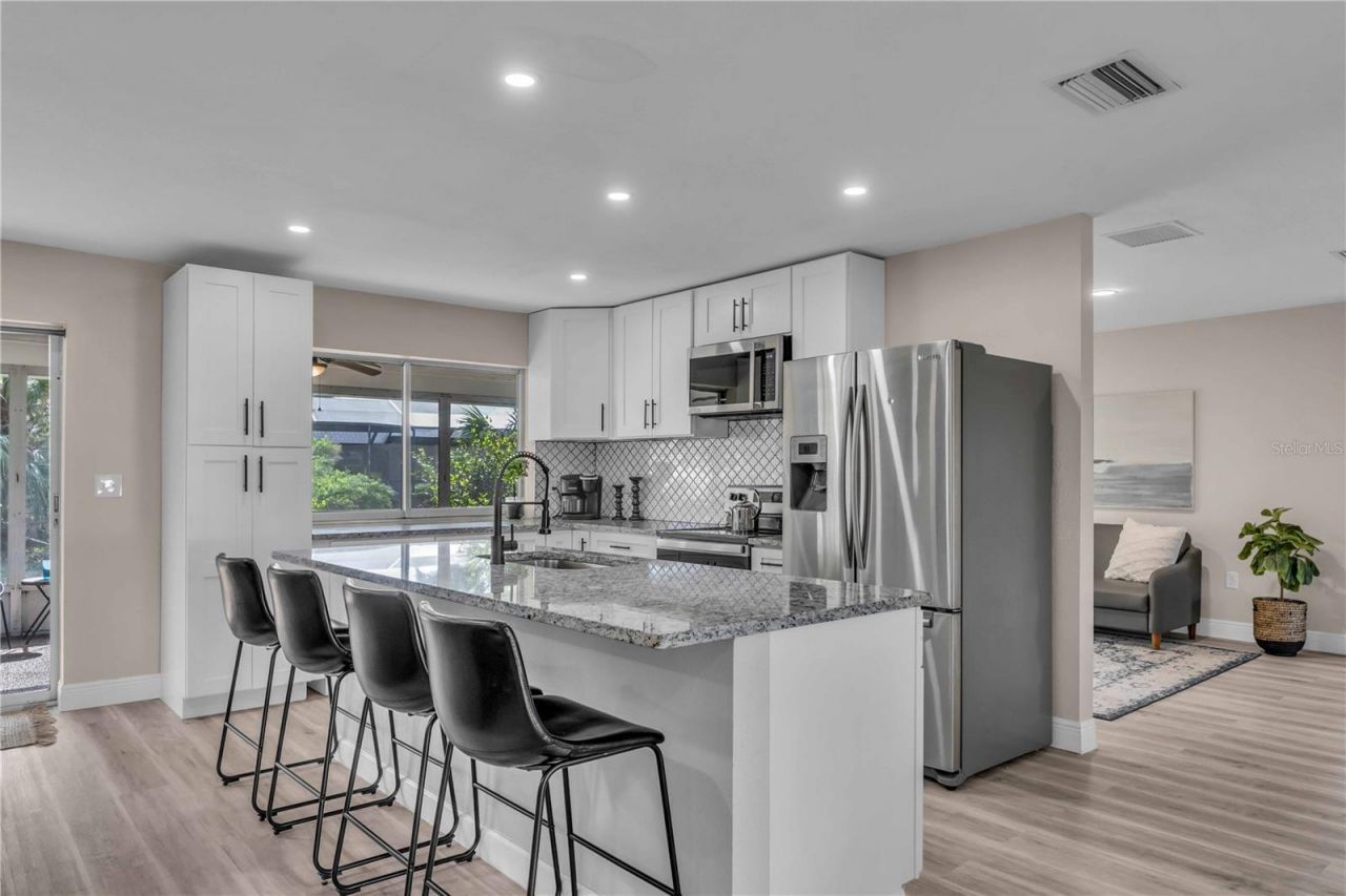 2544 Carlisle Place, Sarasota, FL 34231 Photo