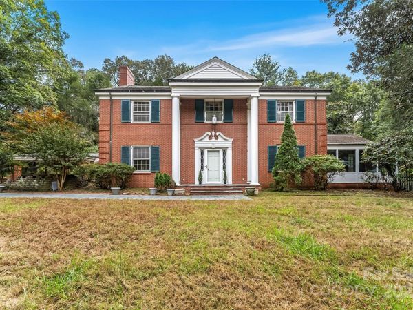 301 Louise Avenue NE, Valdese, NC 28690